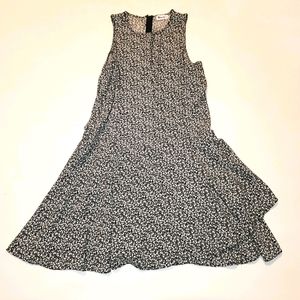 Vernacular black and white floral dress